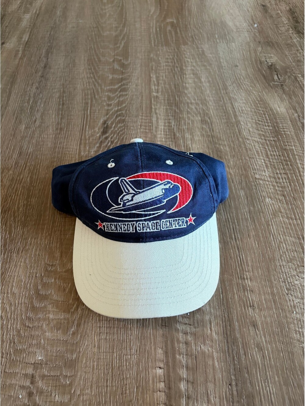 Vintage 90's Kennedy Space Center Embroidered Snapback Hat
